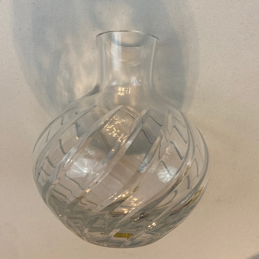 Swirl vintage crystal vase